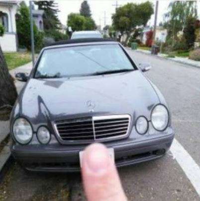 car-finger-craigslist